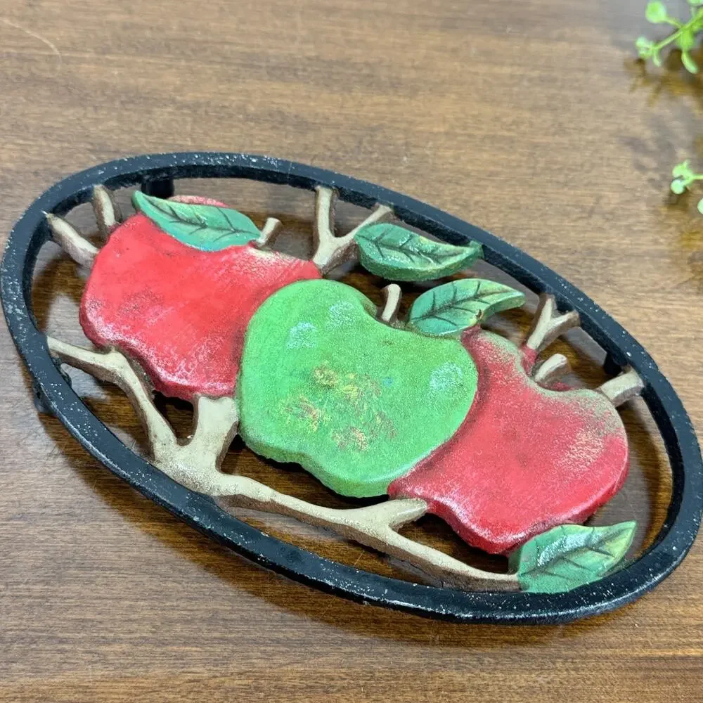 Vintage Cast Iron Apple Trivet Kitchen Decor Country Farmhouse Fall Autumn 2001